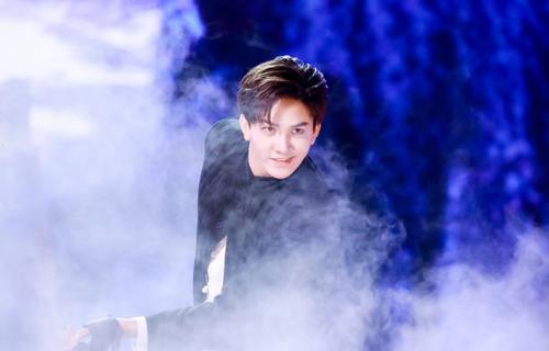 段浩男力挺高嘉朗公开恋情泄露地址 段浩男是谁个人资料背景简介